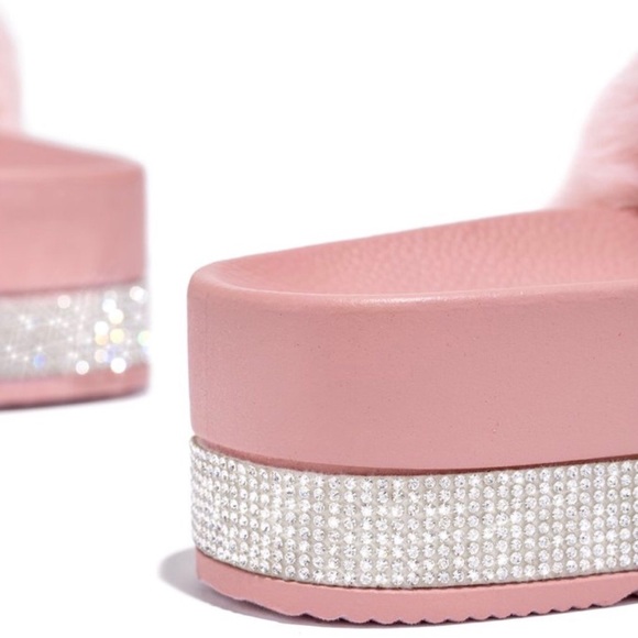 Blush Faux Fur Rhinestone Platform Sandals Slipper - Picture 5 of 9